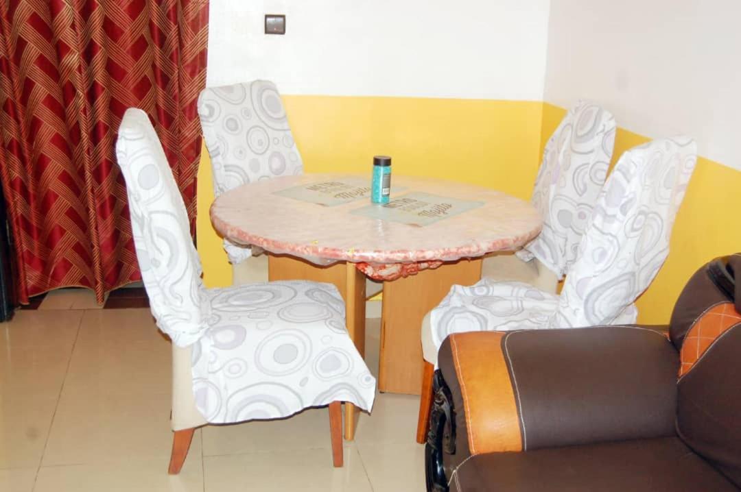 Residences Aske Abomey-Calavi Exterior photo